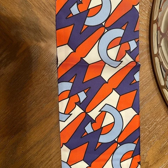 NWT MCM 100% Silk Scarf💎Authentic - Picture 11 of 17